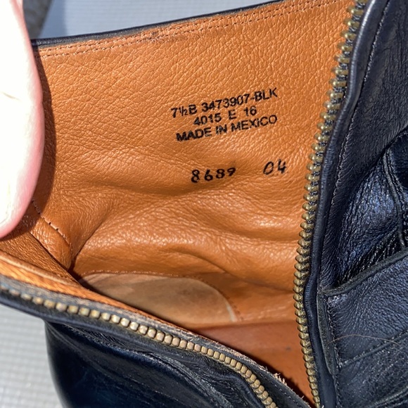 Frye leather zip up booties - Picture 5 of 7